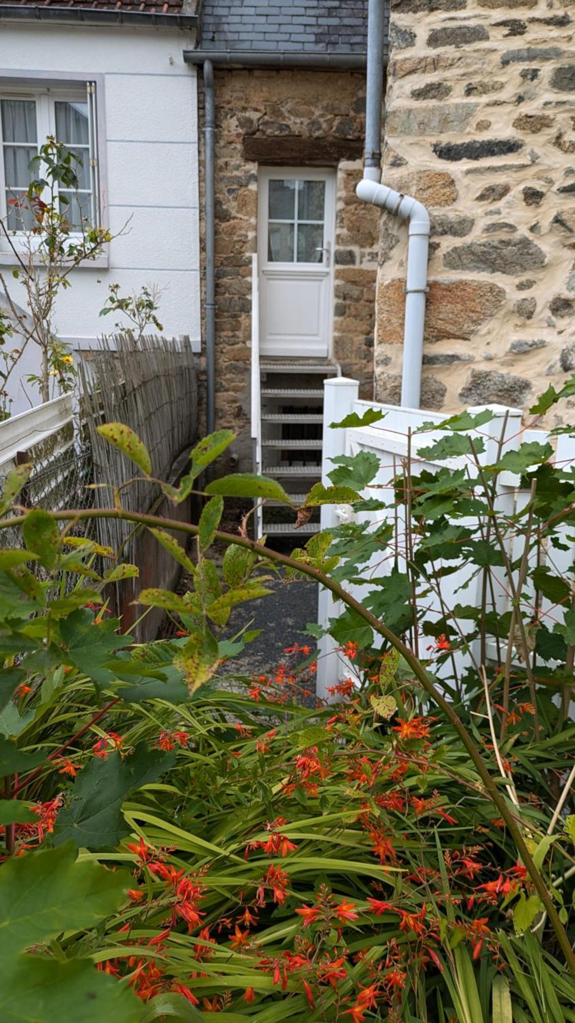 Gourmandise Lägenhet Coutances Exteriör bild